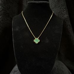 Luxury Clover Necklace | 925 Sterling Silver | 18K Gold Plated | Multiple Colors
