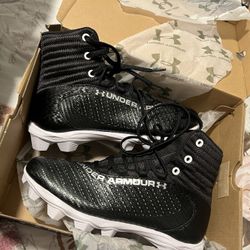 Under Amour Cleats