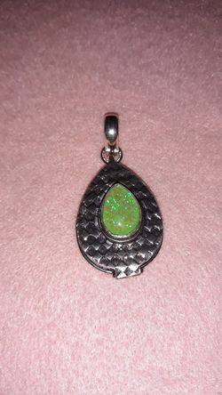 Australian Triple Opal box pendant