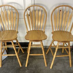 Couter height bar stools