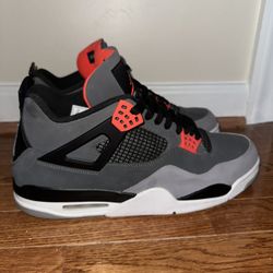 Jordan 4 Retro Infrared 
