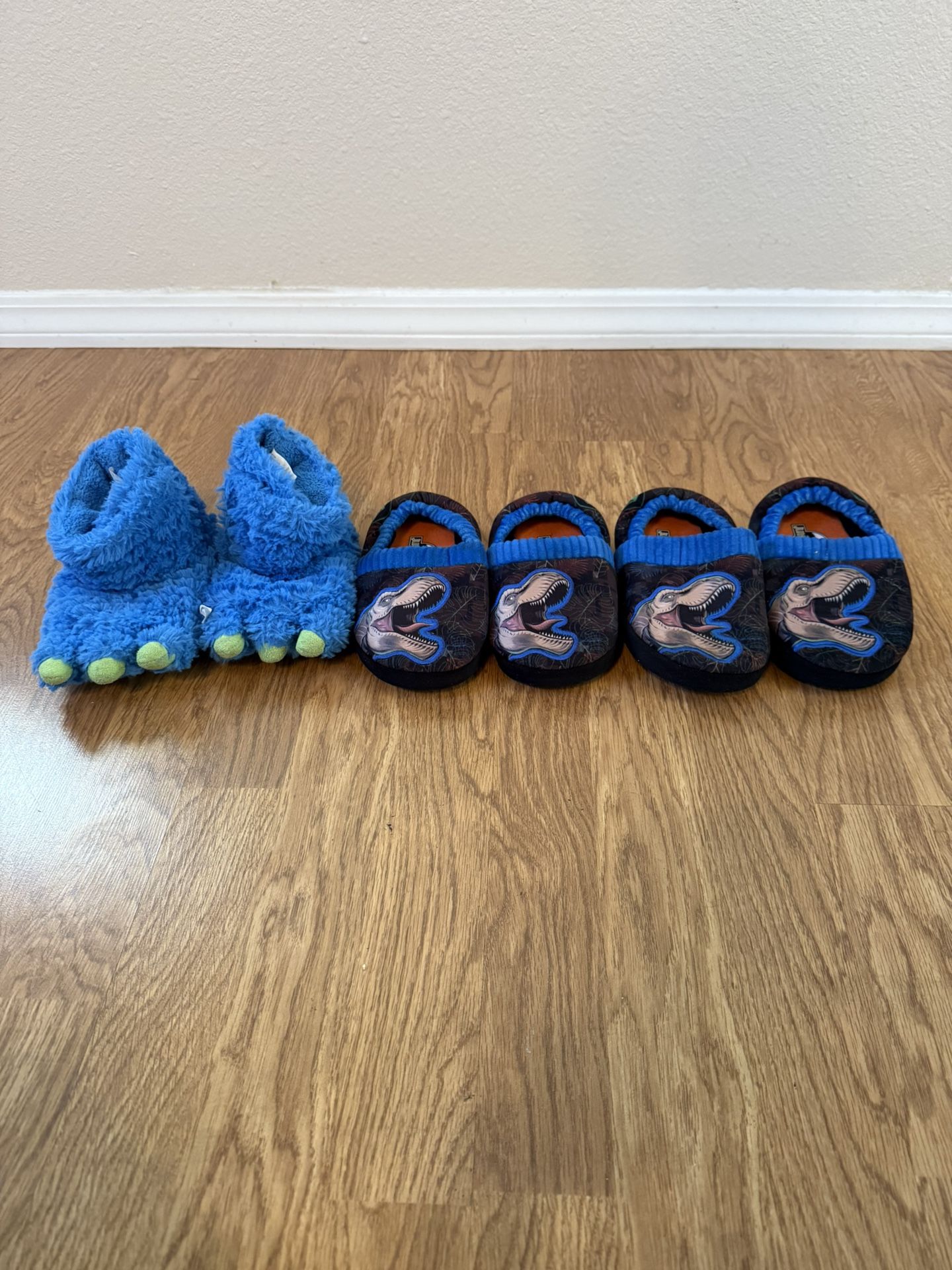 Kids Shoes And Slippers Vans And Jurassic Park