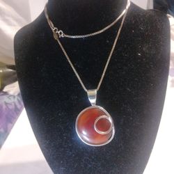 A Beautiful Round Piece Use