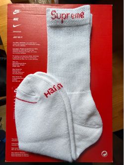 Supreme Socks