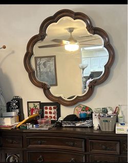 Large mirror / Solid Wood/ Good Condition