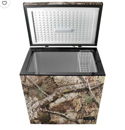 Camo Chest Freezer with Wire Basket