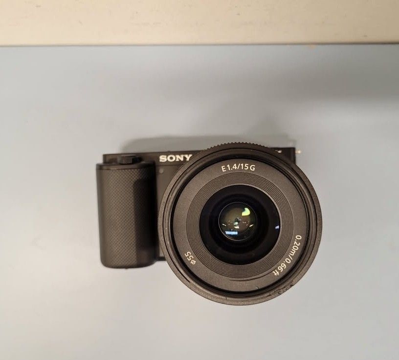 Sony ZV-E10