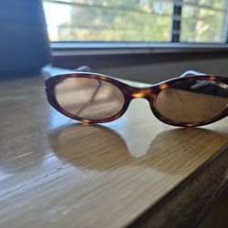  Women's vintage REVO  Brand Sunglases