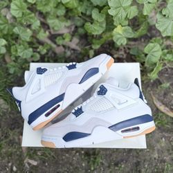 Jordan 4 SB Navy 