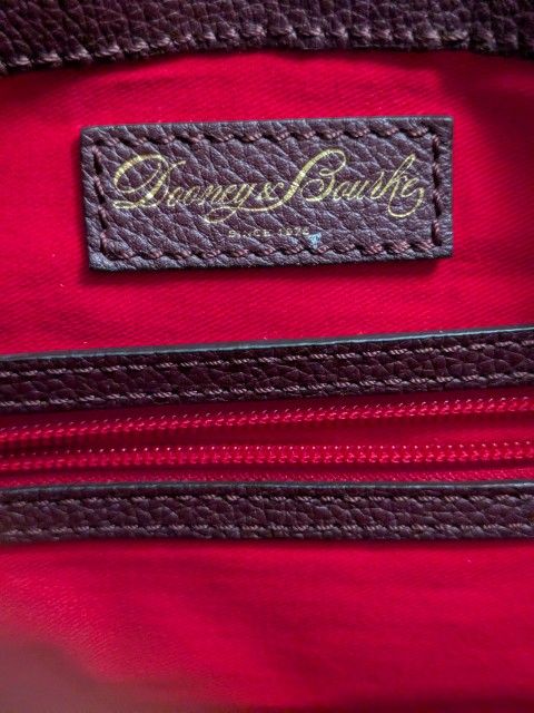 Dooney & Bourke Belvedere Logo Lock
