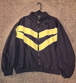 Forever 21 WindBreaker Size L