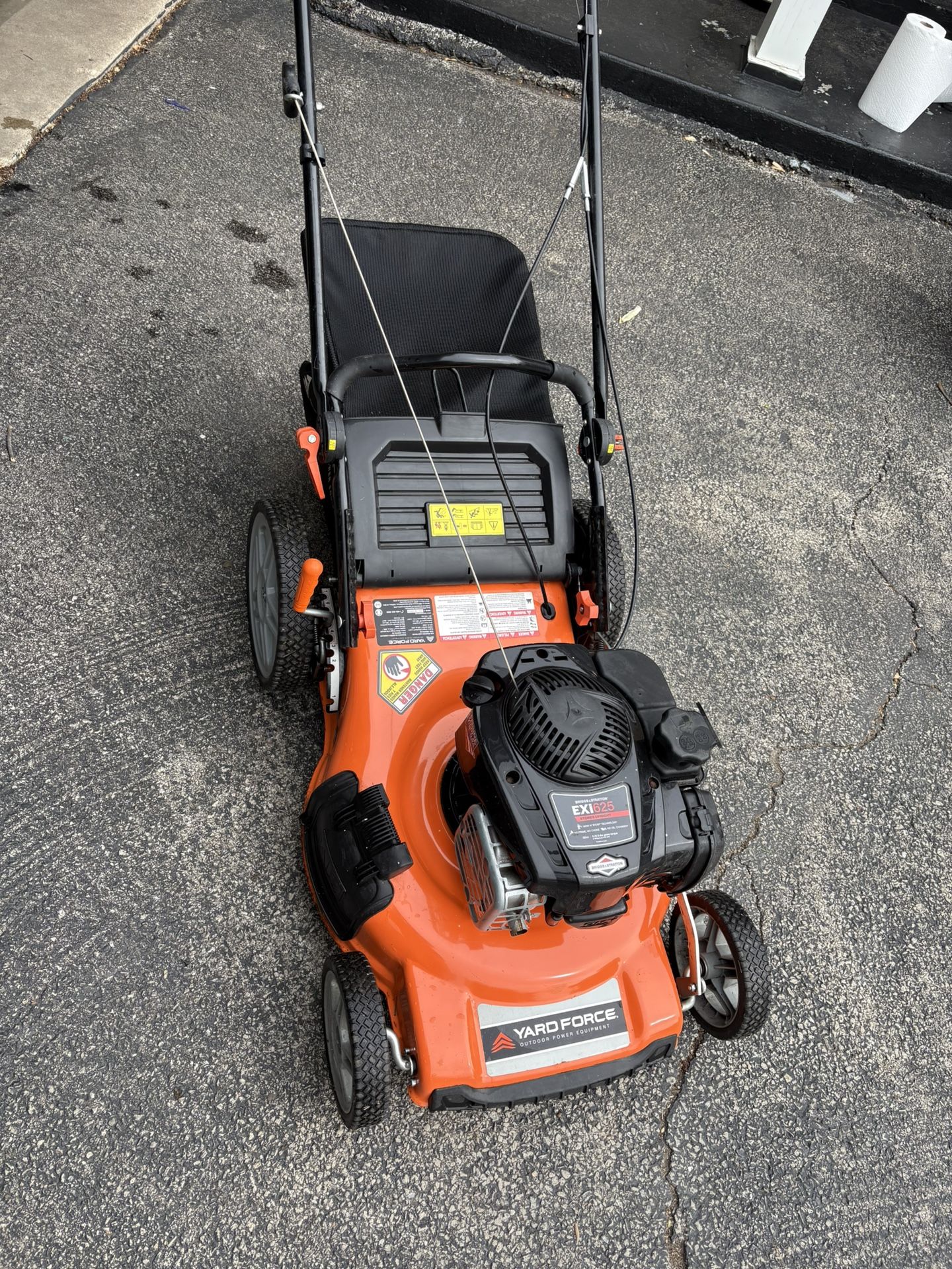 self-propelled lawnmower