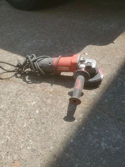 Milwaukee 6116-30, 4.5 inch grinder