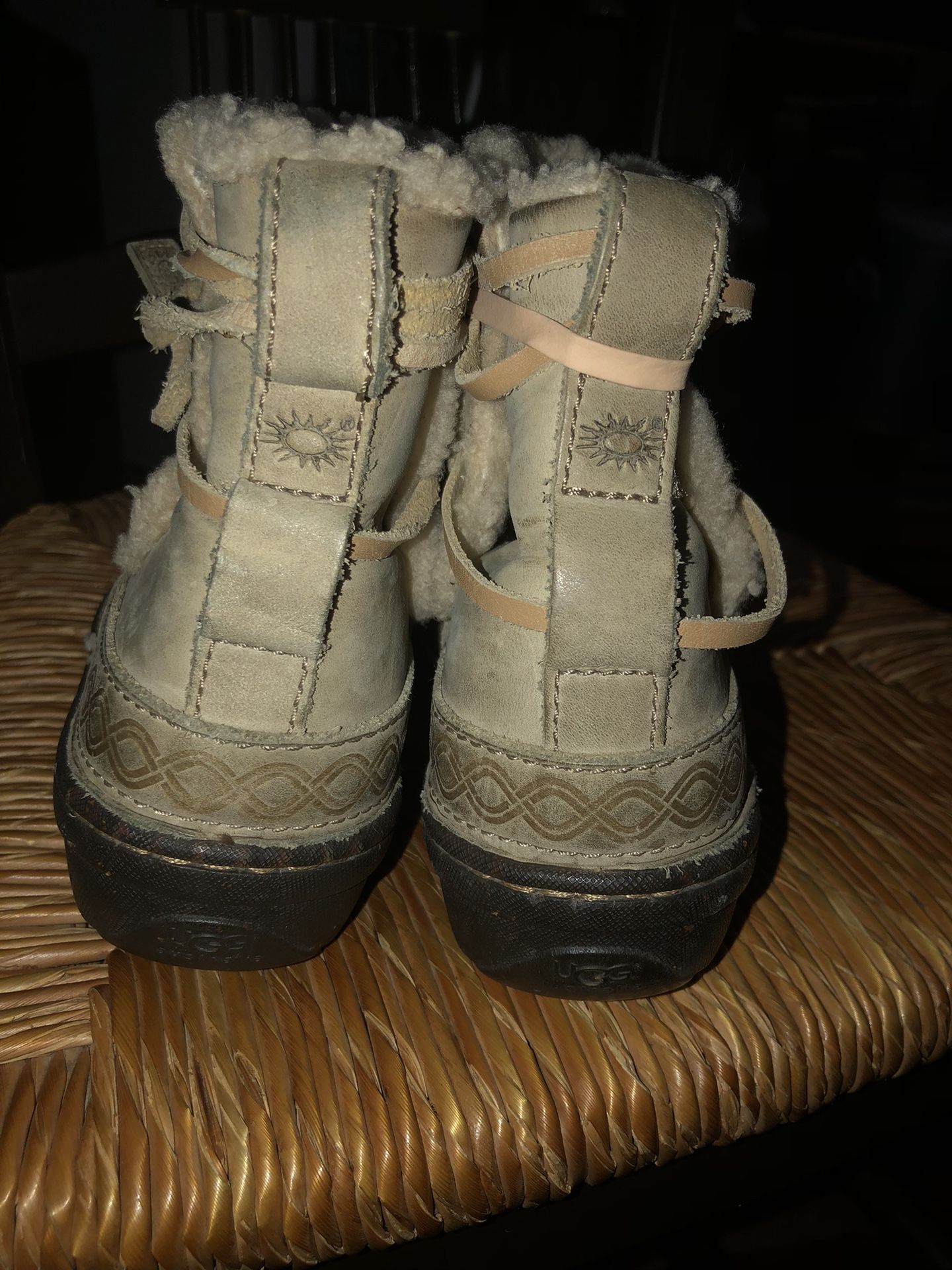 Womens Ugg Boots Size 6 