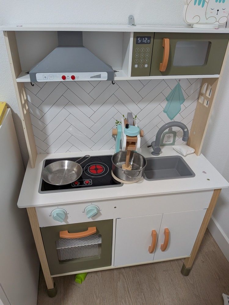Wood Kitchen For Kids