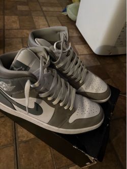 Gray Jordan 1