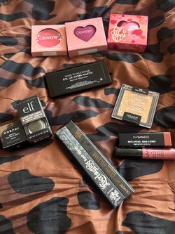 Random makeup