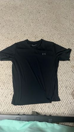 V-neck under Armour dry fit shirt