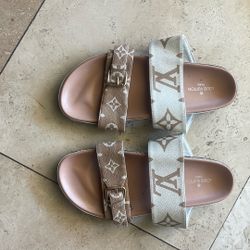Louis Vuitton Sandals 