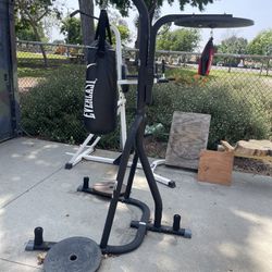 Boxing Bag With Stand