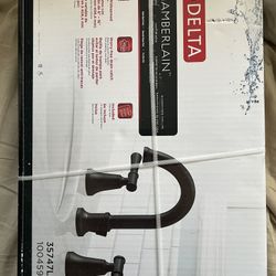 Delta Chamberlain 8 in. Widespread 2-Handle Bathroom Faucet