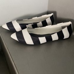 Brand New 7.5 Vintage Christian Siriano Ballet Black & White Flats 