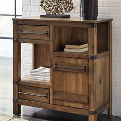Accent Cabinet 