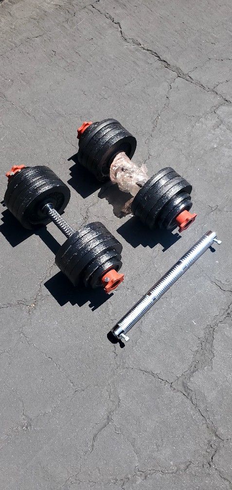 105 Lbs Adjustable Dumbbells Cast Iron Black $120