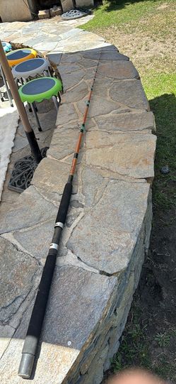 . Calstar West Coast Series WC-270-7C model has a 12-30 lb line rating and is 7 feet long.
