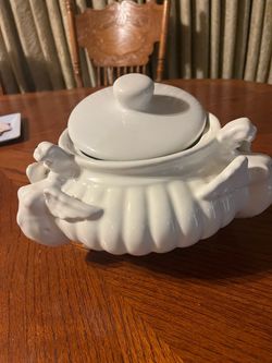 Ceramic Soup Tureen
