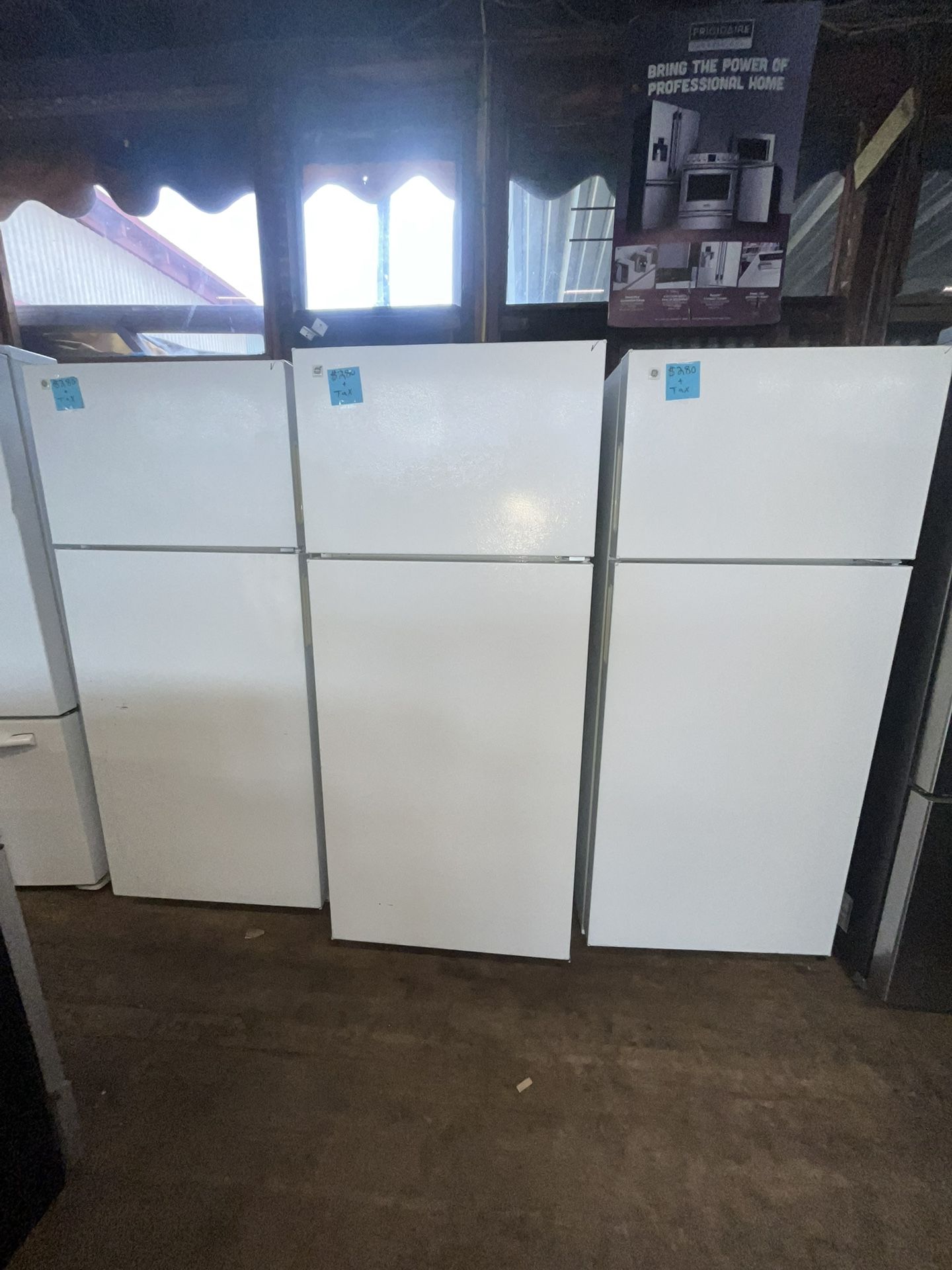 28β GE Refrigerators