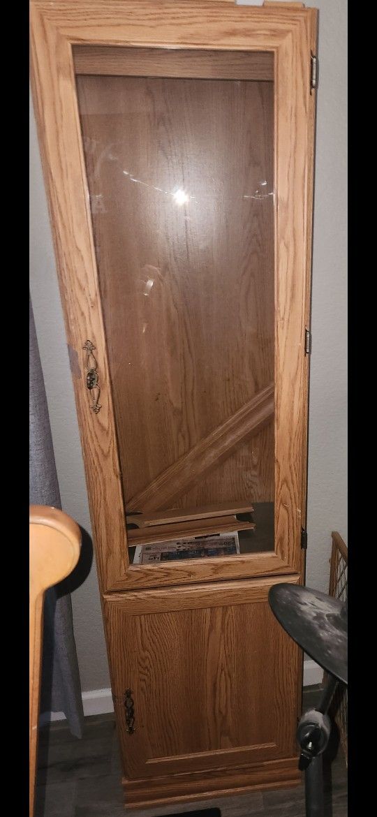 Glass And Wood Curio Cabinet With Shelfs