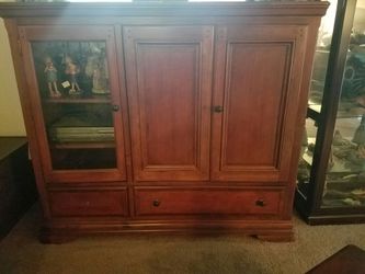Entertainment stand