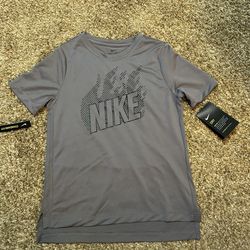 Brand new boys Nike shirt size Small
