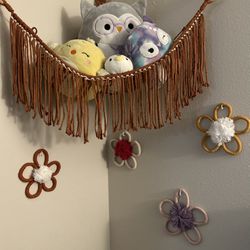 Macrame toy Hammock And flowers