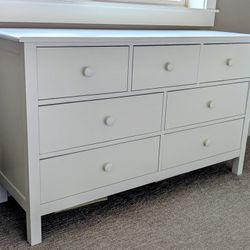 Pottery Barn Kendall Extra Wide Dresser 