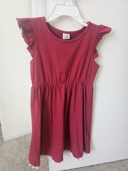 PatPat Mosaic Family Matching Red and White Series Sets(V-neck Dresses - T-shirts - Rompers)