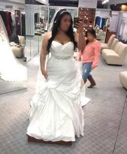 Wedding dress