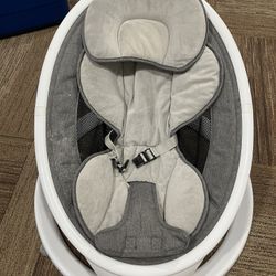 Munchkin Bluetooth Enabled Baby Swing 