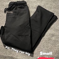 Fear of God ESSENTIALS Black Sweatpants