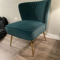 Accent/desk chair - velvet green