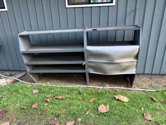 Shelf Ford van