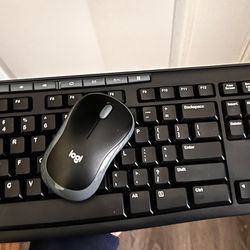 Logi Keyboard And mouse 