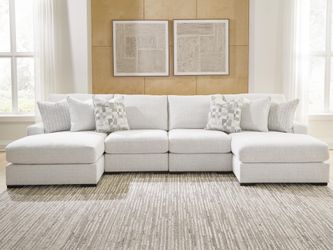 Wynncroft Manor Chalk 4-Piece Double Chaise Sectional (Online Special Price)