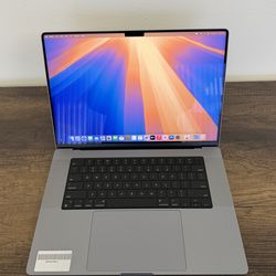 16" MacBook Pro M1 Pro 10 Core*500GB SSD*16GB RAM