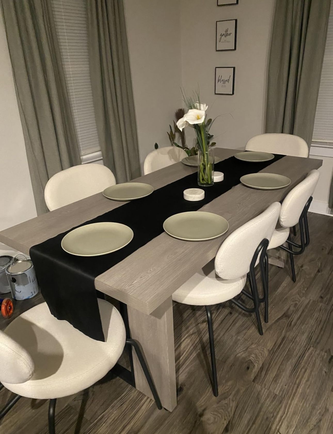 Dinning Room Table