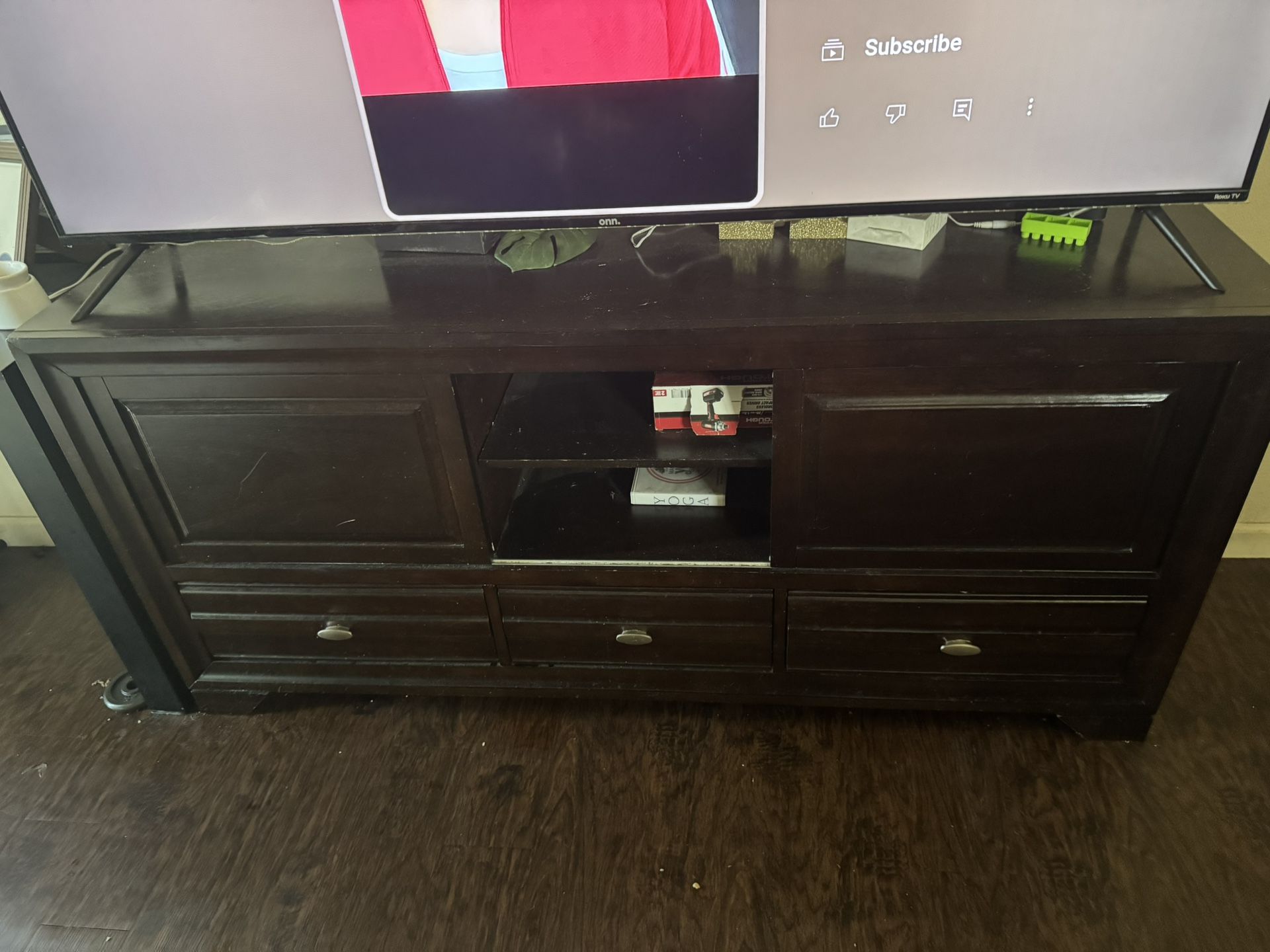 Tv Stand 