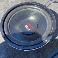 2 15” Pyle Power Speakers