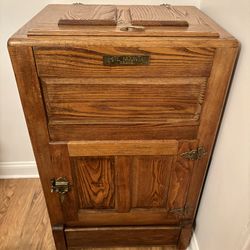 Vintage Wood Antique Oak Ice Box Chest Nice!