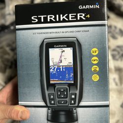Garmin Striker 4  Fish Finder With Battery 